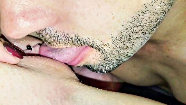 amateur porn, milf pussy, milf sex - milf pussy licking