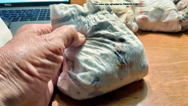 stinky, messy, nappy - big load small size pussy