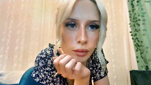 maribelchauhdrey - maribelchauhdrey chaturbate blonde