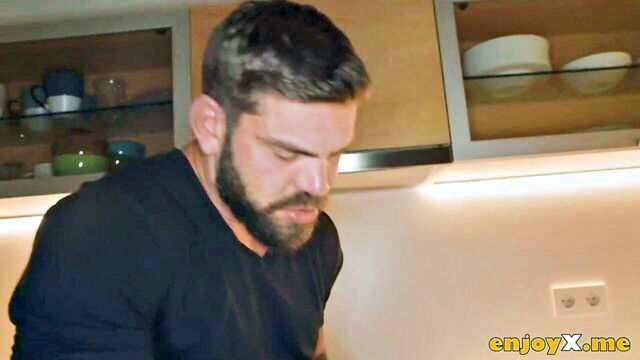 afrodita busty latina