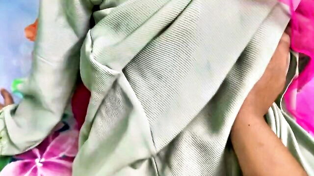Riya Chowdhury, Kaleonjoybd - desi bhabhi riya chowdhury sex