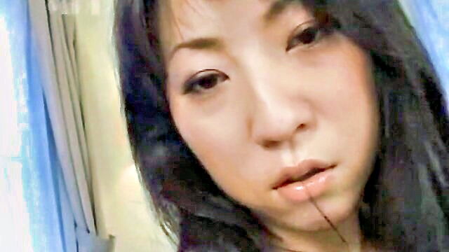 young japanese couple having passionate sex closeup : Hardcore Japanese GFs