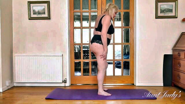 gilf, mature, masturbation - erotic auntie amy xxx