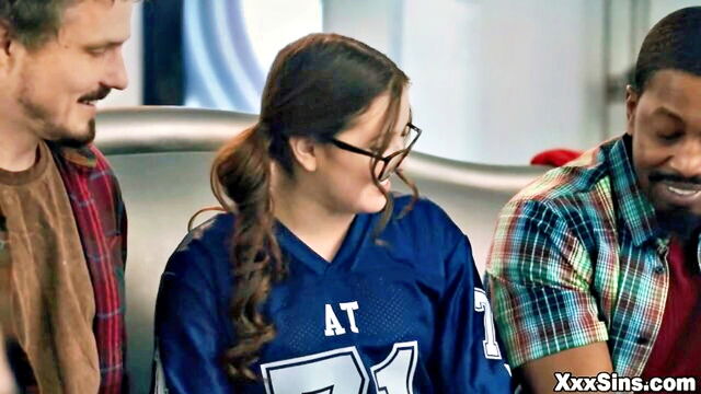 leana double cock picker