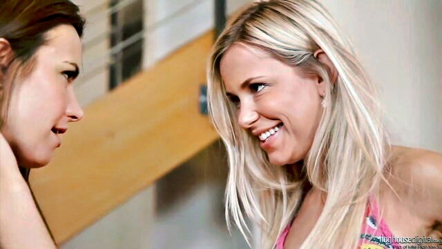 suzie carina - suzie carinas hot pussy licking