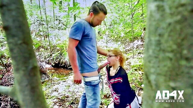 amateur, etudiante, cheerleader - crazy porn clip laura lacasse