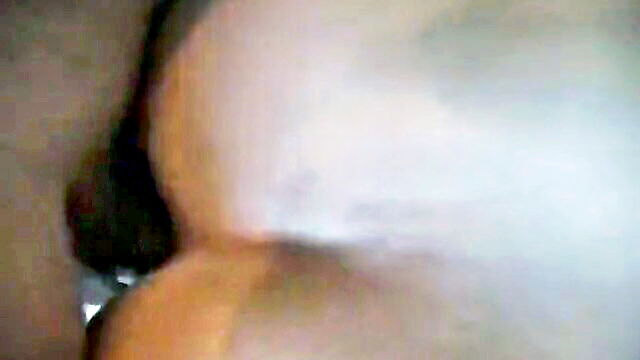 amateur, german, teen 18+ - slender blonde threesome
