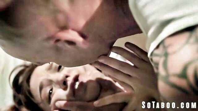 hardcore teenblowjob derrickpierce