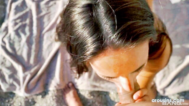 betzz - beach sex with cumshot