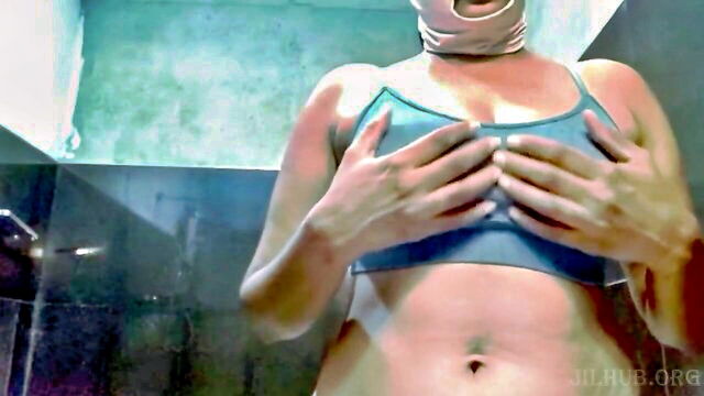 bath, big, big boobs - sri lankan hottie leake anne in bath room
