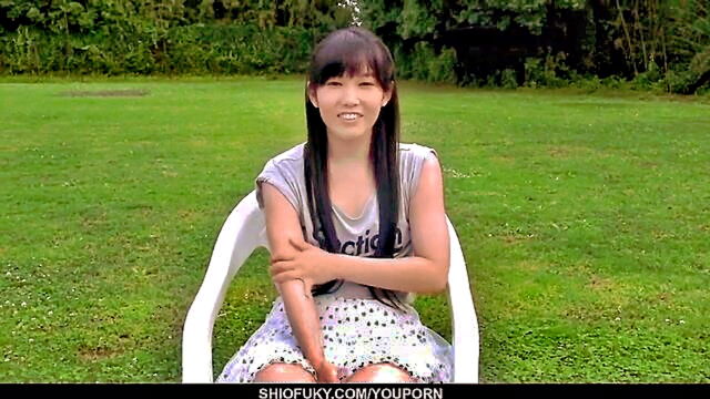 Yui Kasugano - yui kasugano enjoys outdoor toy play in japanese porn video Jav HD