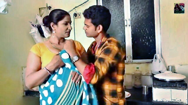 bhabhi ki chudai, big-ass, big-boobs - savita bhabhi big boobs