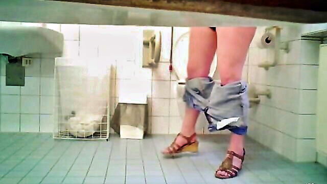 pants, piss, chickie - peeing delivery girl