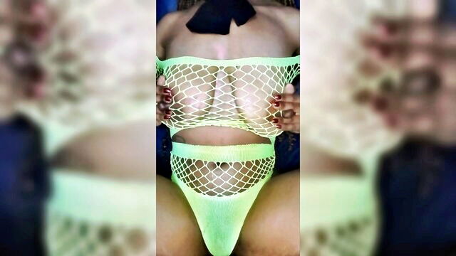 masturbation, amateur, ebony - spit and rub xxx