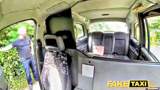 Ian Tate, Stella Cox, Princess Paris - uk taxi sex Fake Taxi