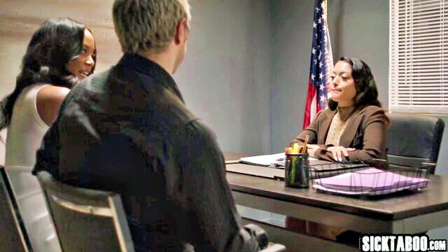 kinky ass fucking threesome