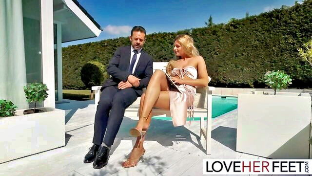 Erik Everhard, Leanne Lace - foot worship offer xxx