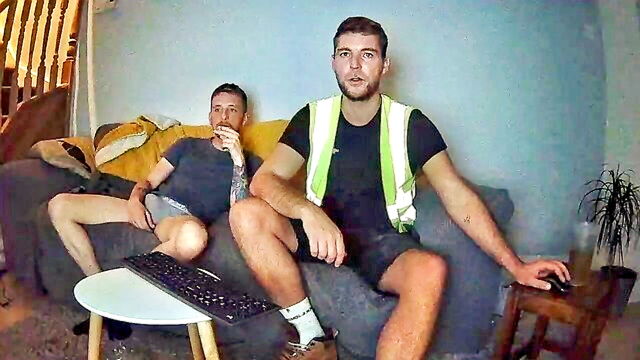 englishladxxx, gay webcam, chaturbate record - gay step daddy 1080 hd