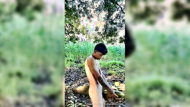 amature, latino, cum shots - fruit banging outdoor action