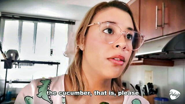 fingering tutorial, alix vlogs, blowjob tutorial - aliy vlogs kitchen sex