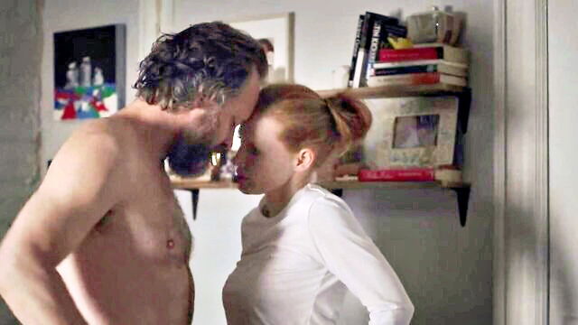 jessica chastain - jessica chastain topless scene