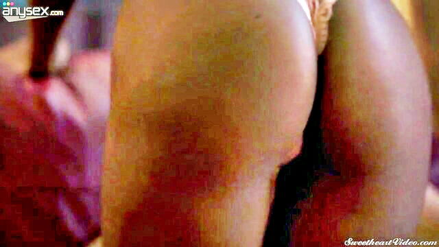 wet pussy, licking wet pussy, ebony lesbian - lesbian assbanging with bombshell ashley aleigh