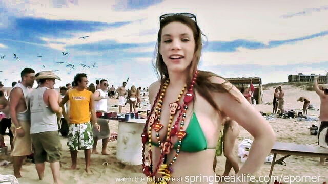 gone, crazy, girls - girls gone naked on the beach
