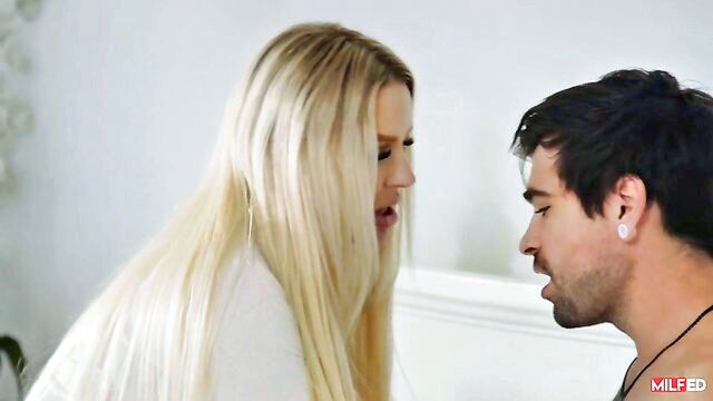 Jenna Starr - shameless jenna starr blowjob