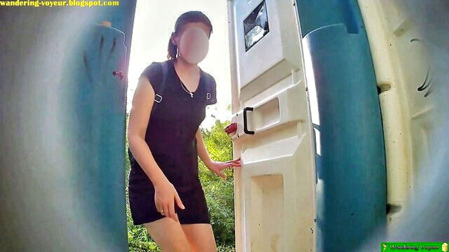 amateur, toilet, wandering voyeur - russian public toilet spy cam