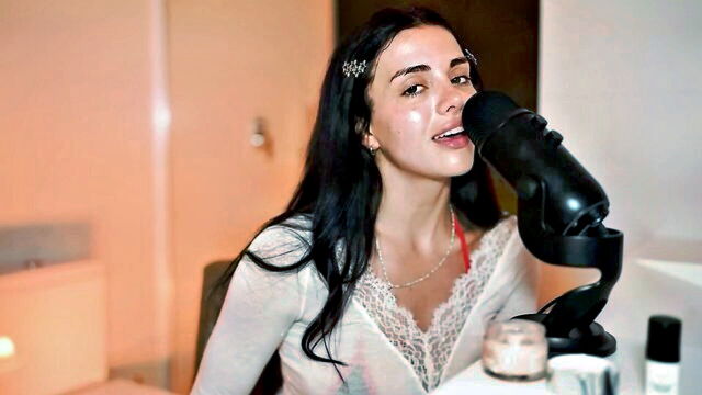 emily, asmr, black - asemily black no makeup