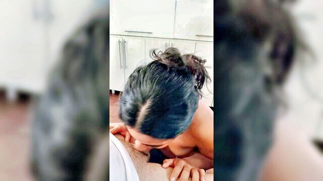 mells18 - bossman blowjob beurette