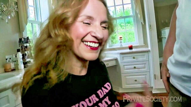 hardcore, milf, blowjob - molly we is a slut