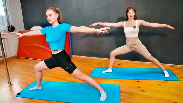 alina yoga warm up