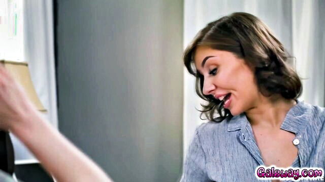 tommy king - anna fishnets big tits lesbo