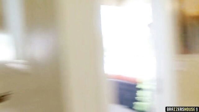 brazzers house season 1