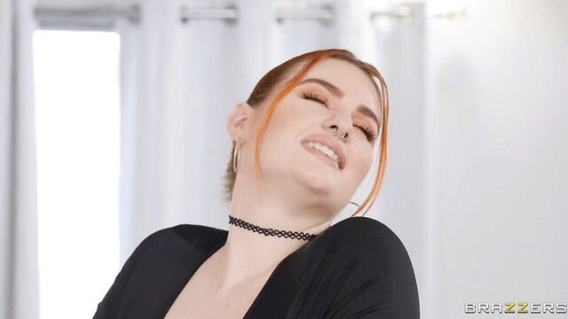 abigaiil morris, advoree - busty lesbo sex in hotel maid scene