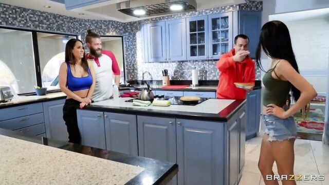 Isis Love - isis love housewife seduction landing1.brazzersnetwork.com