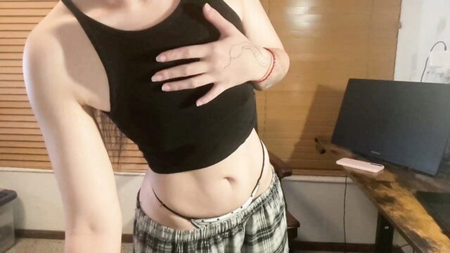 tiffanyji - tiffanyji chaturbate pinkpussy fuck