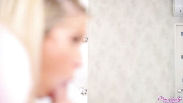 candee licious - candee licious blowjob action