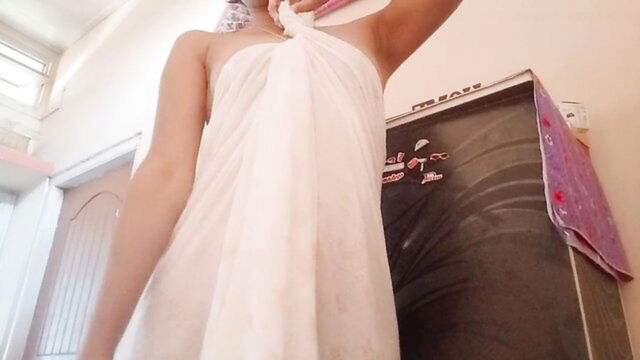 indian squirting girl online