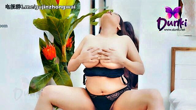 Nisha - nishas solo striptease show in indian lingerie