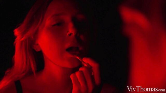 valeria mint - valeria mint lesbian sex