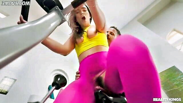 ivy ireland, scott nails - ivy ireland gets fucked hard by scott nails