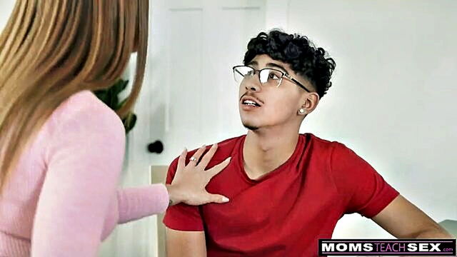 Skylar Snow - red headed milf skylar snows passionate confession of mutual desire Moms Teach Sex
