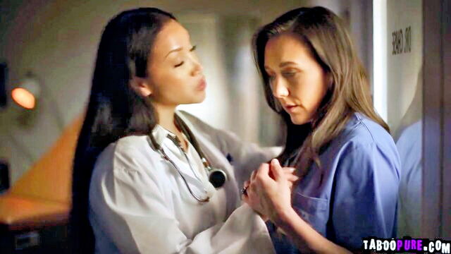 vicki and sinn tribbing