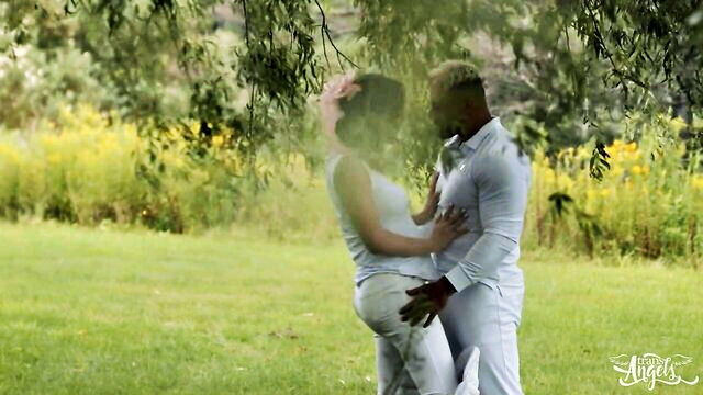 emma rose outdoorporn