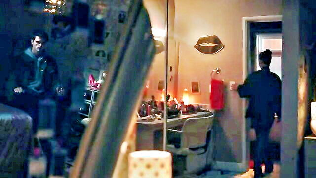 hot actresss, celebs hude, nude movie scene - euphoria nude scene minka kelly