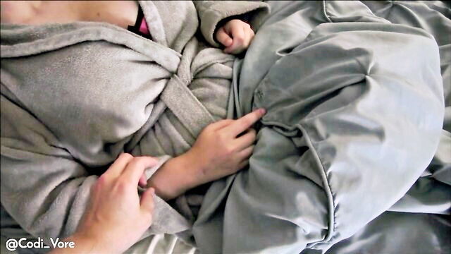 codi vore - limp codi vore eat