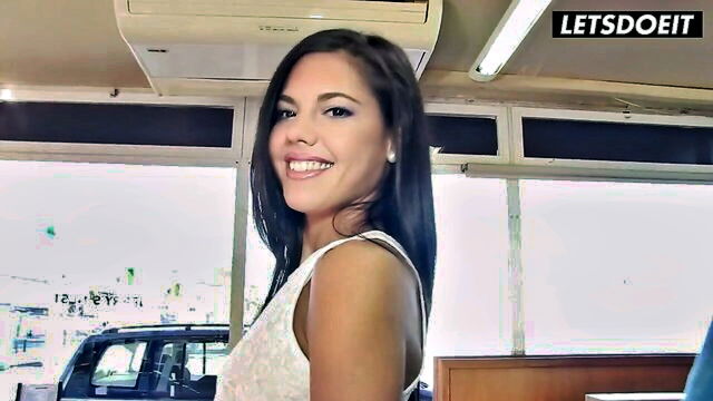 Alberto Blanco, Apolonia Lapiedra - apolonia lapiedra cock sucking Latina Milf