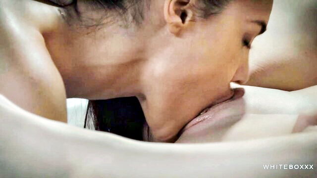 Apolonia Lapiedra, Zazie Skymm, Nikki Nuttz - nikki nuttz threesome LETSDOEIT